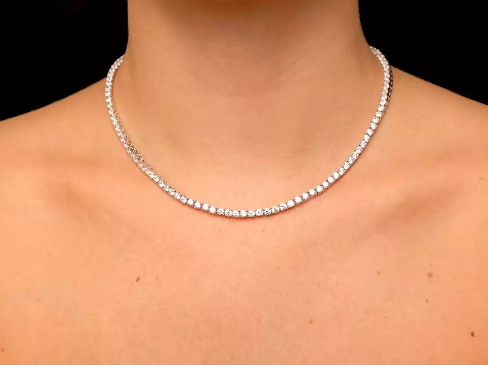 13CT Total Weight Round Diamond Necklace